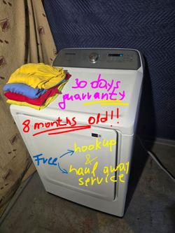 Samsung Dryer Almost New! 30 days guarantee