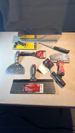 Drywall Tools Lot – Taping Knife, Putty Knives, Mud Pan, Sheetrock & Finishing Tools