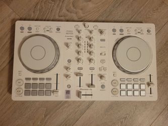 Pioneer DJ Controller White