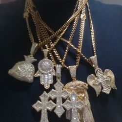 Stainless Steel Chains Wit Pendants 200 For All
