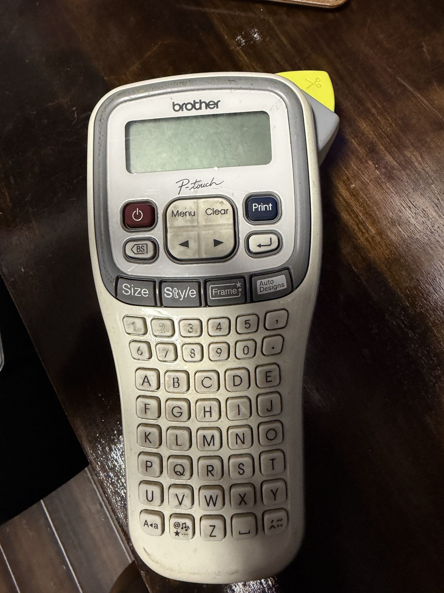 Brother Handheld PT-H100 Label Maker