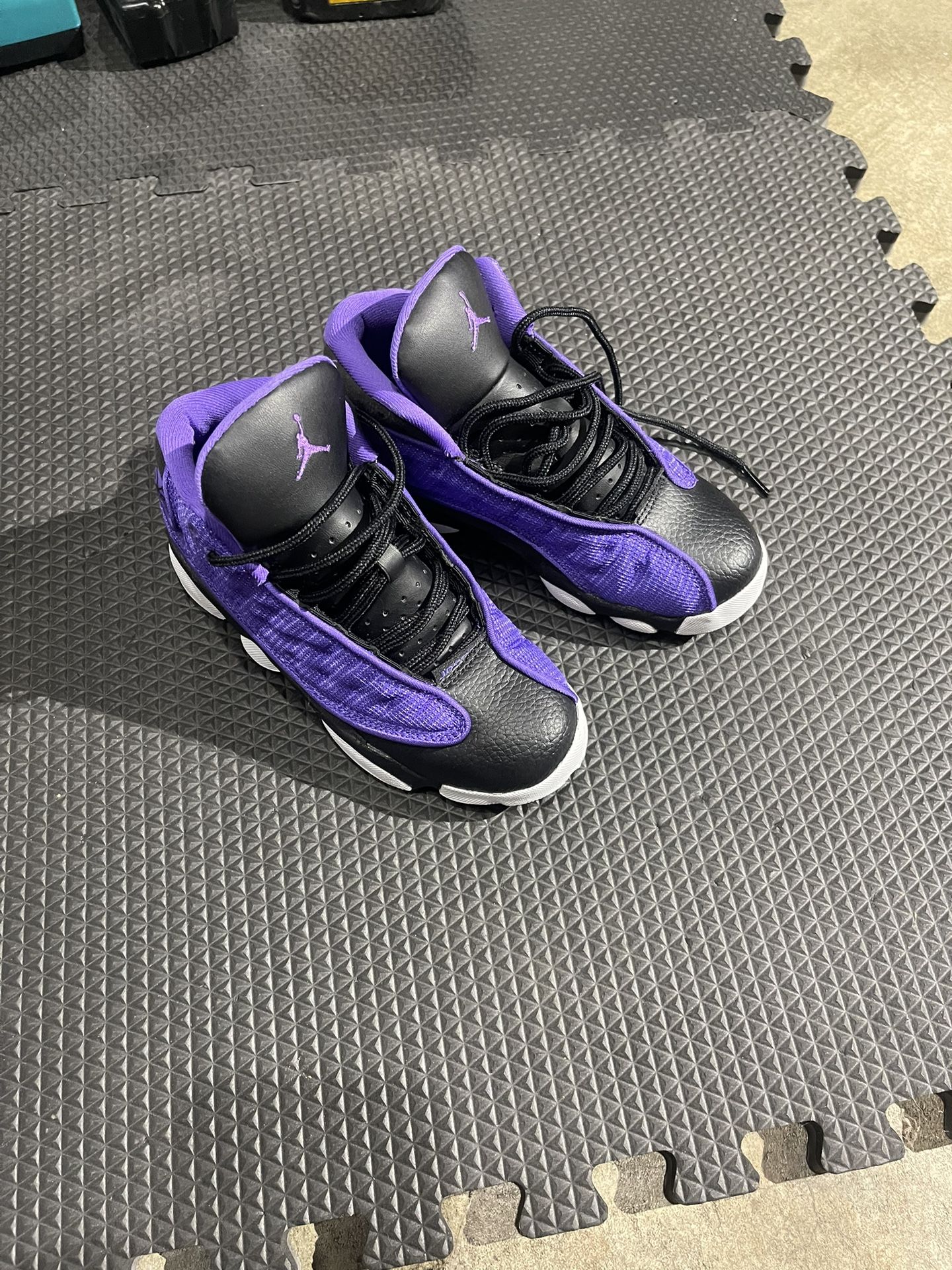 Jordan 13 Kids Size 1.5Y