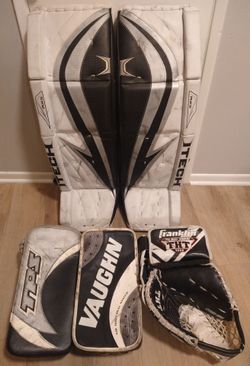 SENIOR HOCKEY GOALIE EQUIPMENT!!! LEG PADS, BLOCKERS, & CATCHER!! DON'T MISS OUT! 🥅🏆😍