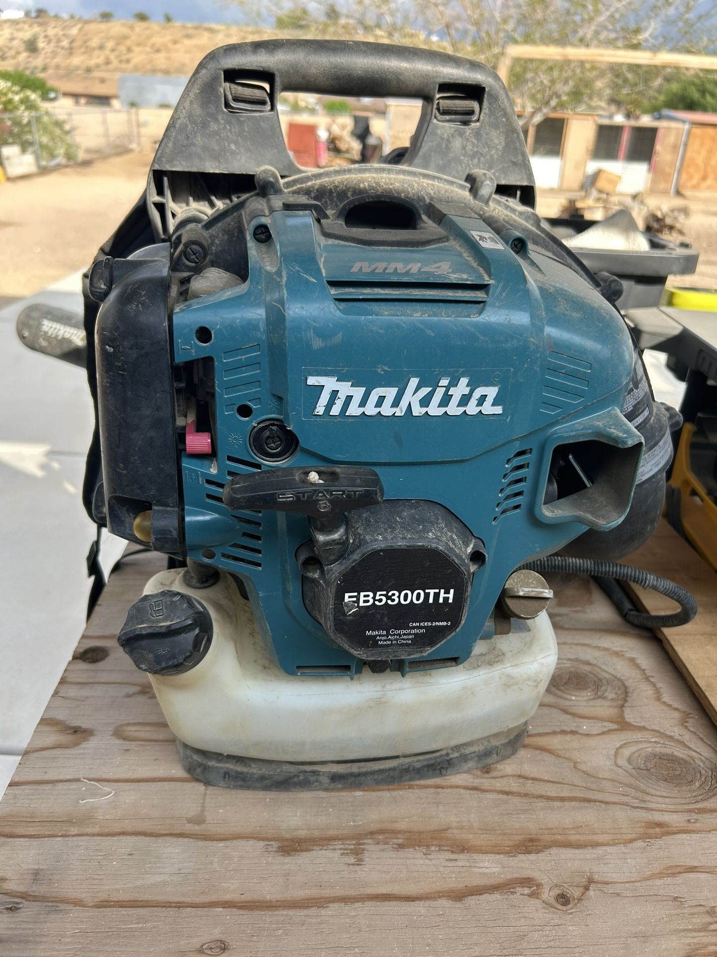 Makita Leaf Blower