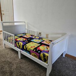 White Wooden Toddler Bed with Mattress
