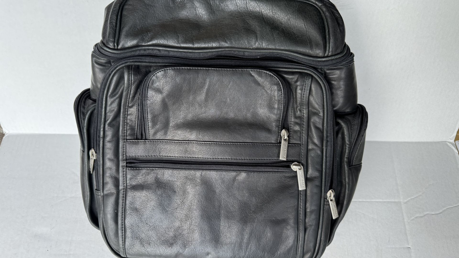 Wilsons Leather Black Travel Bag 