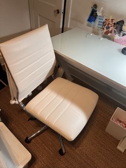 White And Chrome Desk Chair
