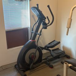 Schwinn 430 Elliptical Machine
