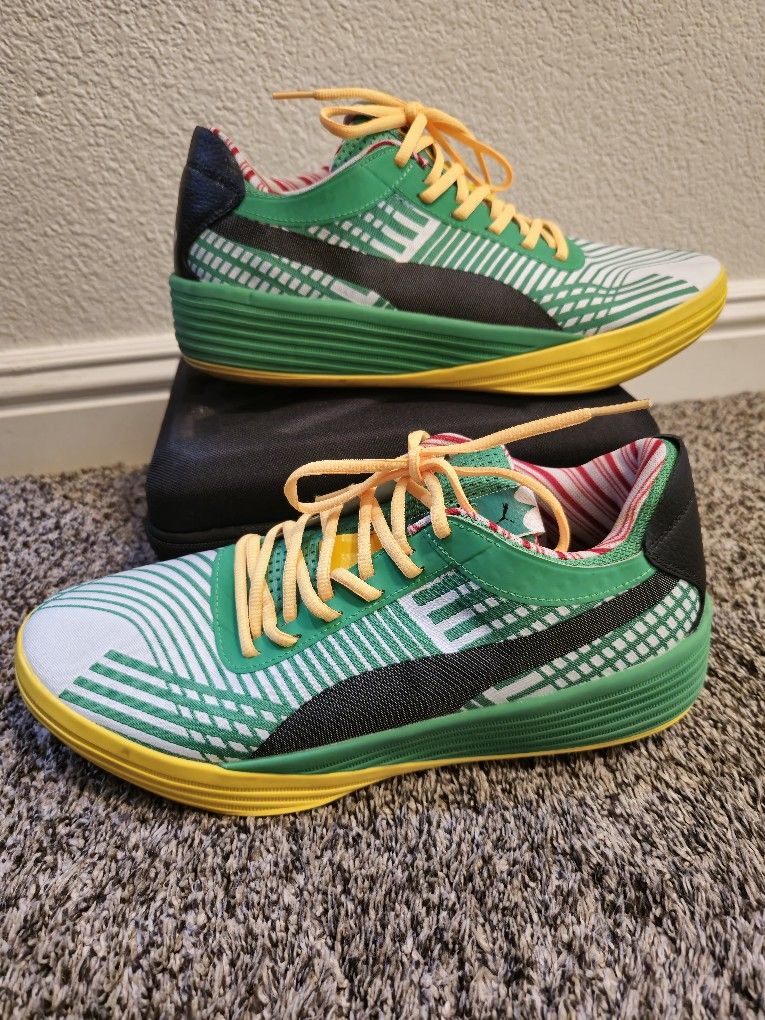 PUMA Elf x Clyde All-Pro Buddy the Elf Size 11M US Sizing good condition no box