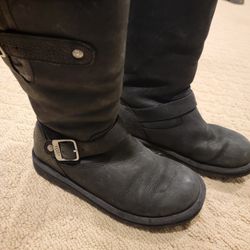 UGG women's Kensington boots size 7