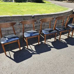 Mid Century Chairs 