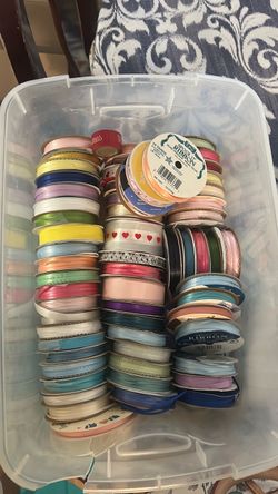 Notions/ ribbons / misc