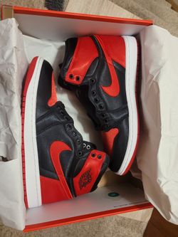 Jordan 1 Satin Bred