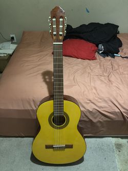 Lucero Classical Guitar