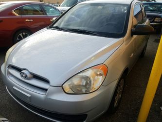 Hyundai accent 2008