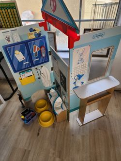 Veterinary Playset