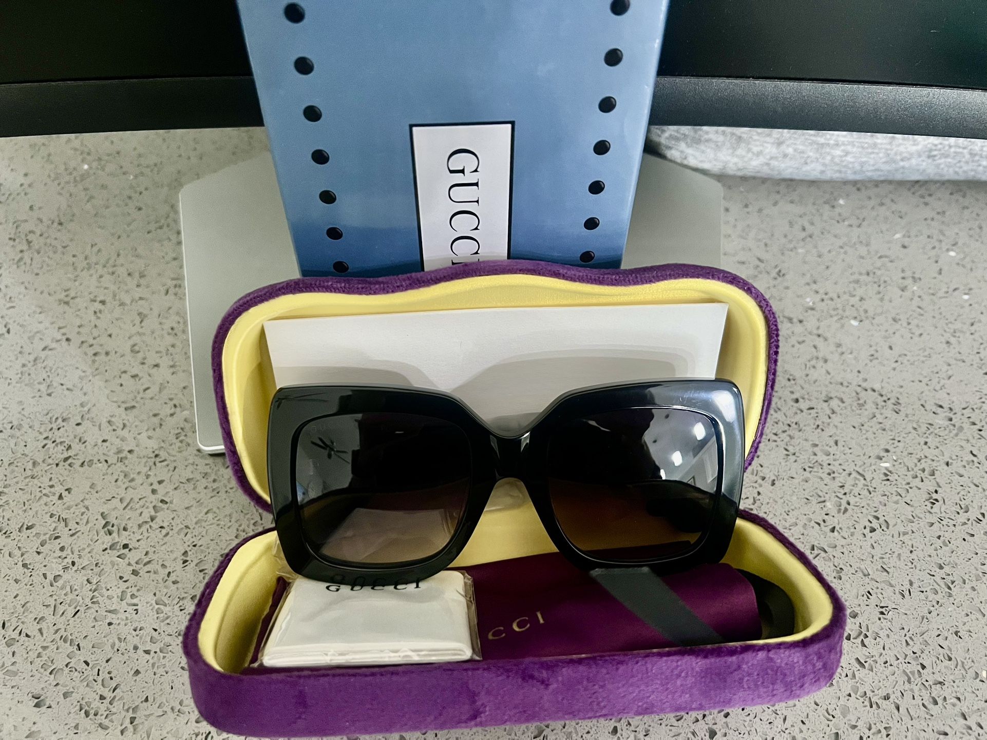 New Gucci GG0083s Oversized Square Women Black Sunglasses