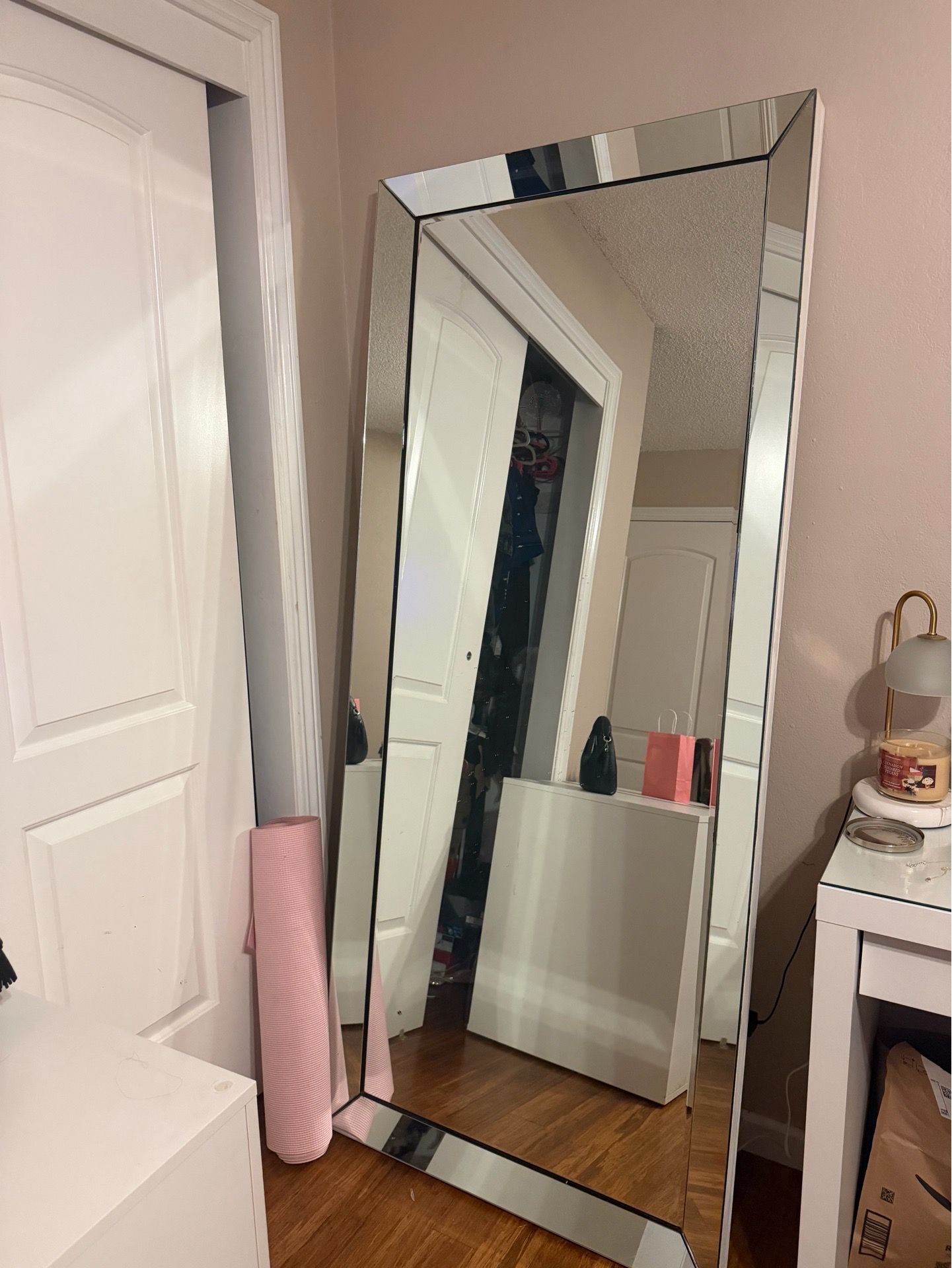 Full body mirror