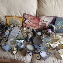 Household Decorations