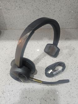 POLY 4310 UC Single Ear Wireles Bluetooth Headset Plantronics Voyager Trucker