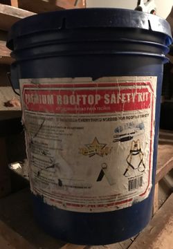 Premium rooftop safety Harness/rope