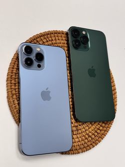 🚀  iPhone 13 Pro Max 5G– Premium Features, Only $5 Down to Start! - Smartphone 