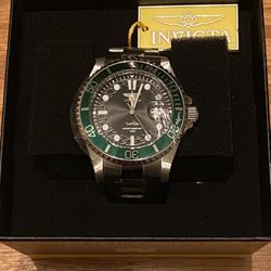 Brand New! Invicta Men’s Pro Diver 43mm Steel Watch With Box!