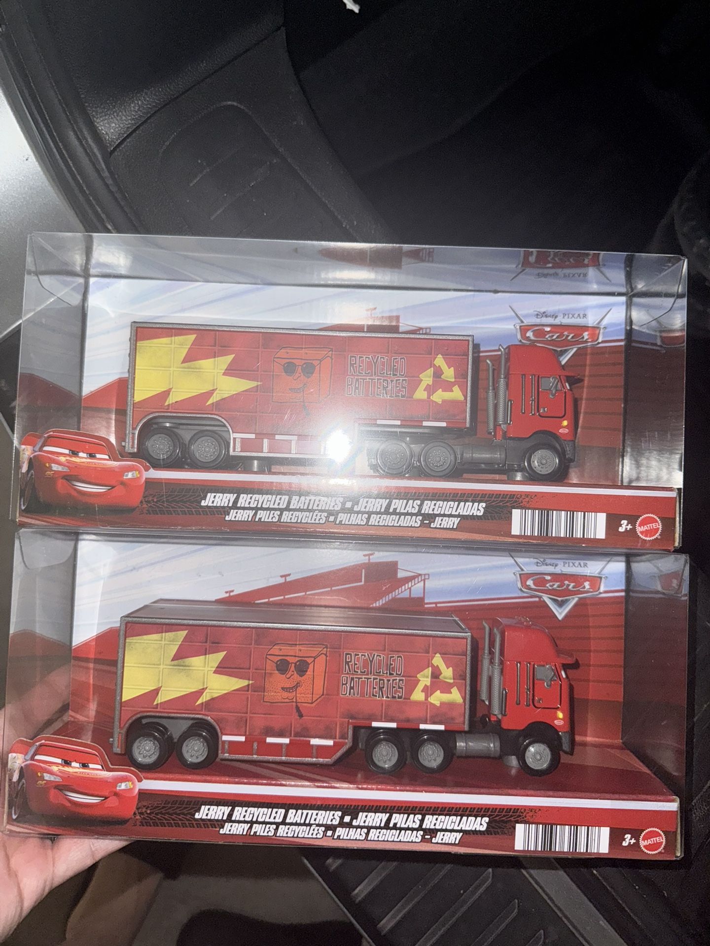Disney Pixar Cars Jerry Hauler
