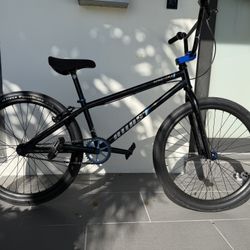 WeThePeople Atlas 24” BMX – Like New – 4130 Chromoly