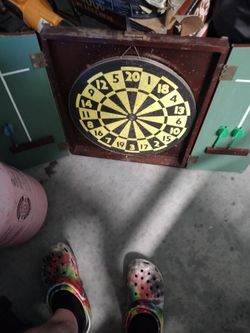 Dart board