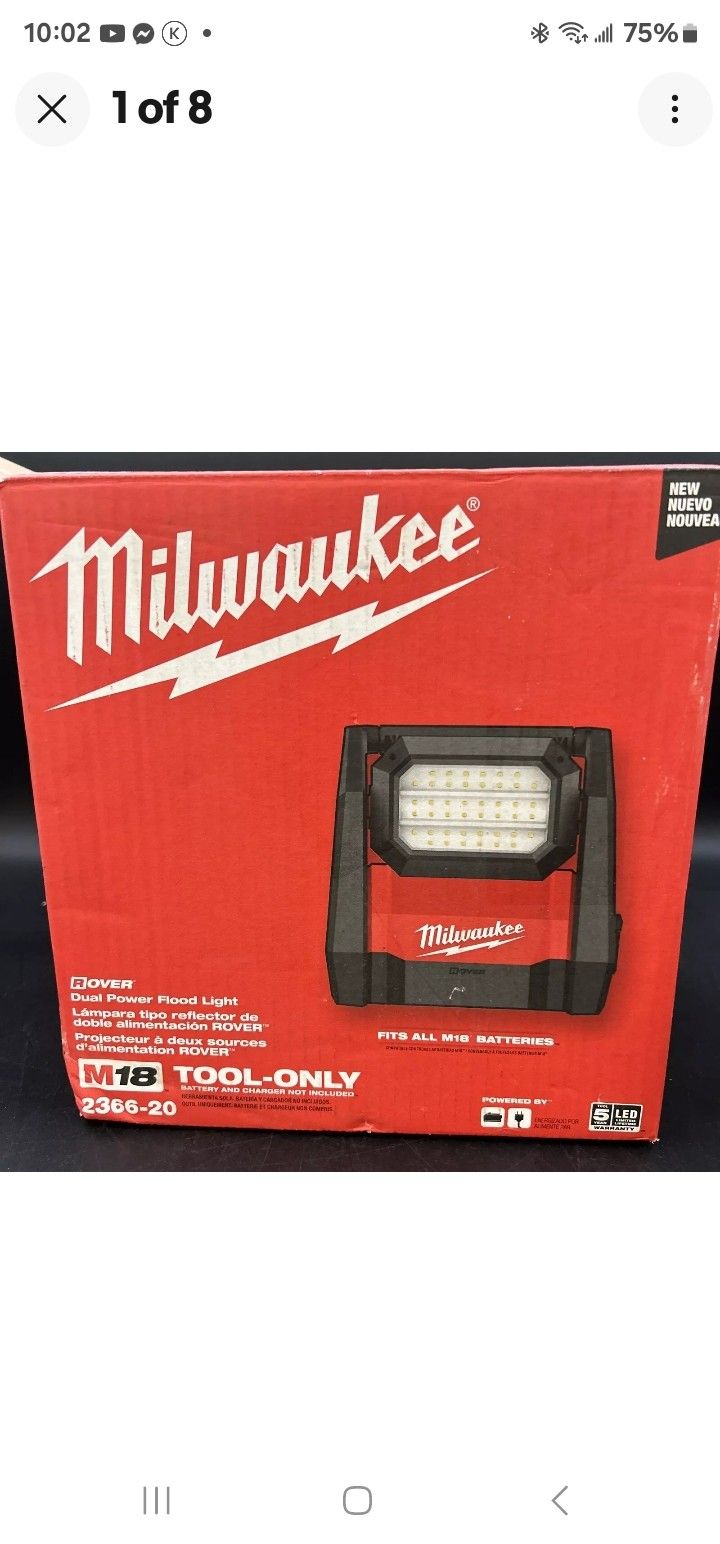 Milwaukee M18 ROVER LED Dual Power Flood Light 4000 Lumens 2366-20 (Tool Only), NEW