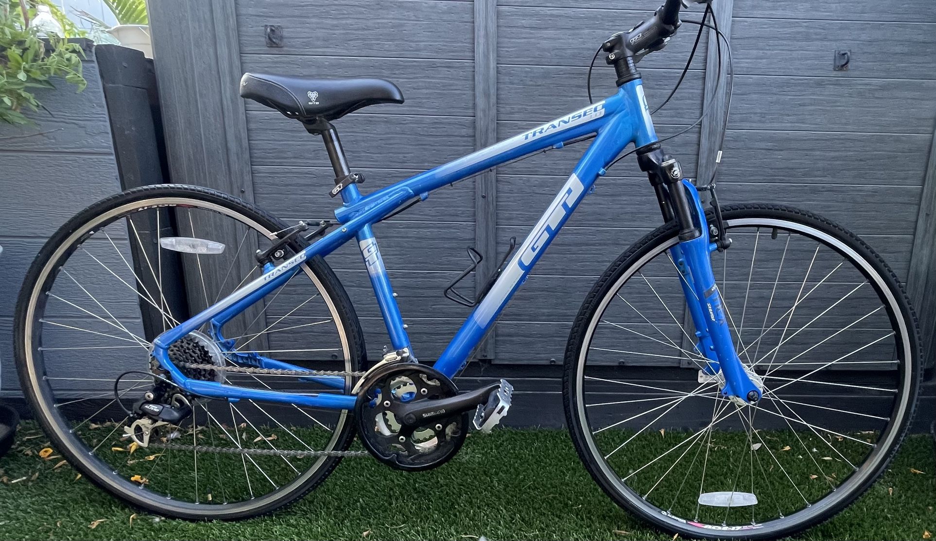 GT Transeo 3.0 7005 City Cross Design Aluminum Hybrid Bike