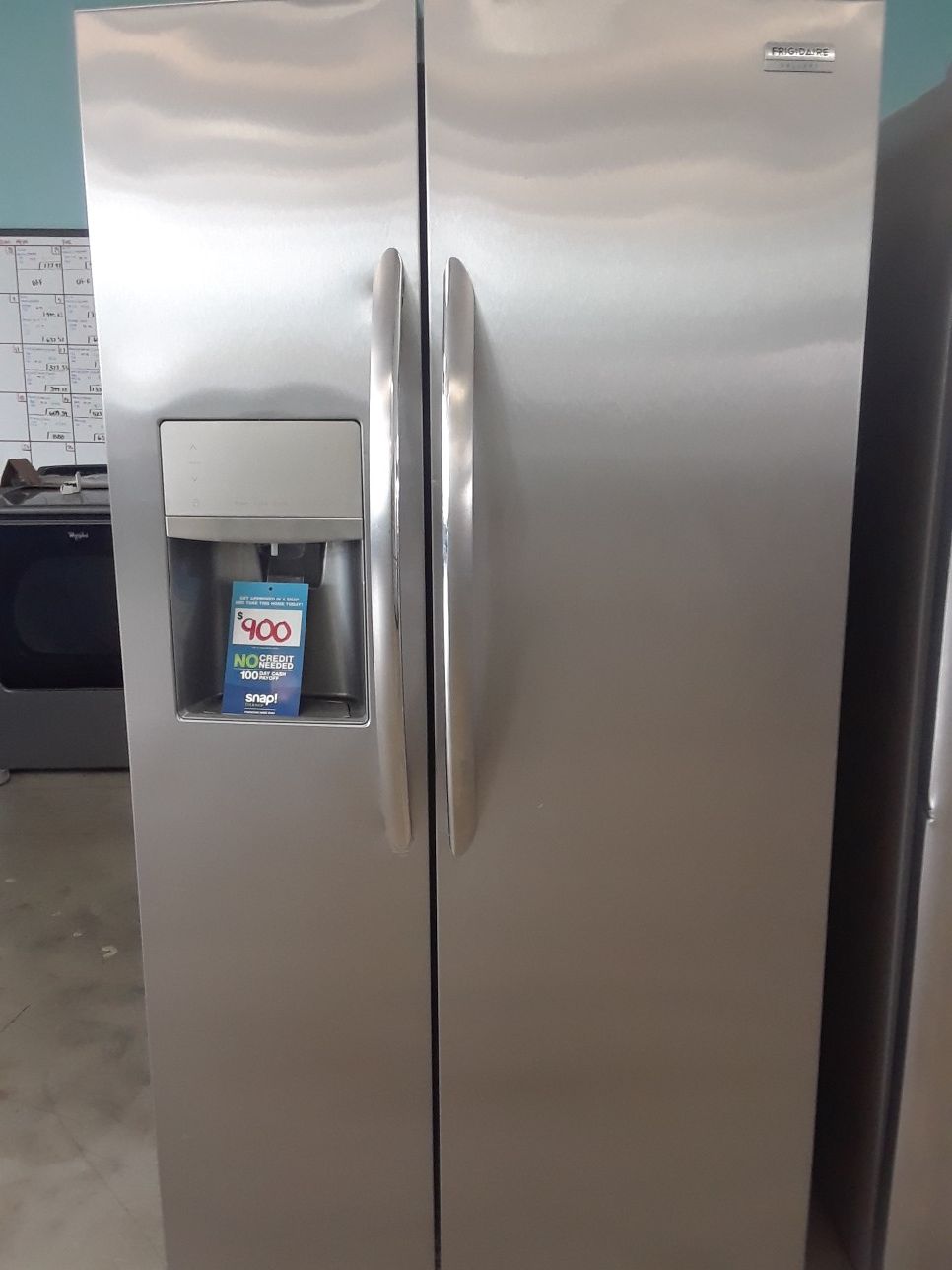 NEW FRIGIDAIRE GALLERY STAINLESS STEEL REFRIGERATOR