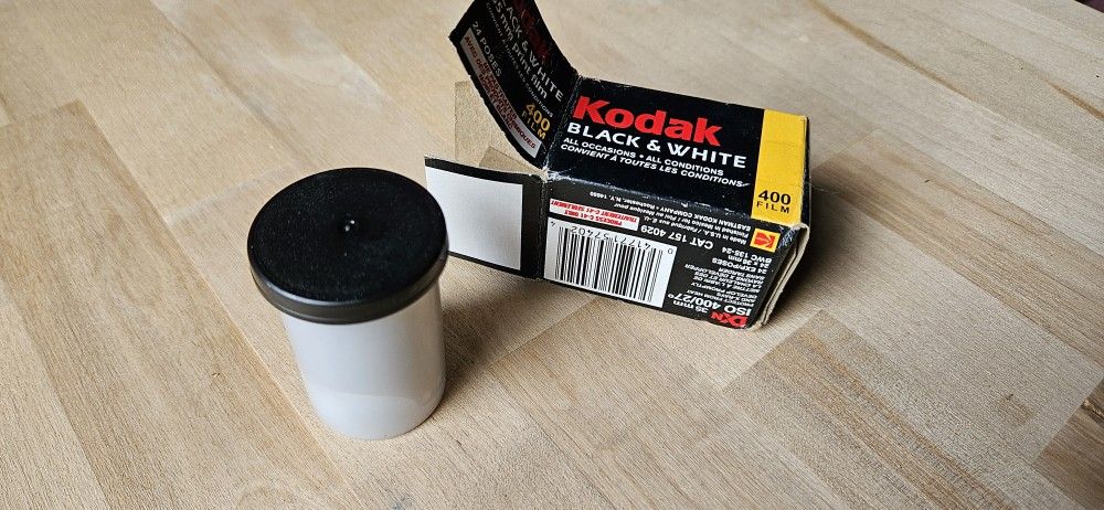 Vintage, 2006, Kodak Black & White 400 speed 35mm print film