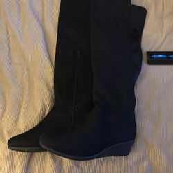 New Black Boots 6.5