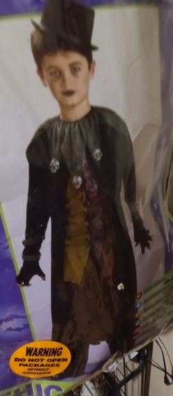 Gothic Jester  Kids Medium 8/10