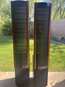 Martin Logan Aeon Speakers (set of Two)