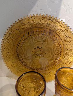 Vintage Tiara Dinnerware