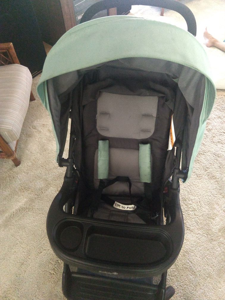 Safety 1st Travel system