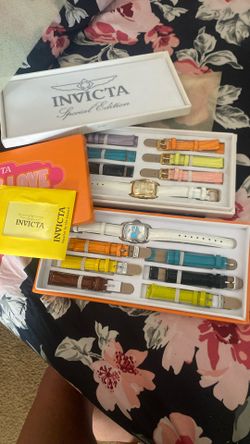 Invicta Woman’s Watch Set