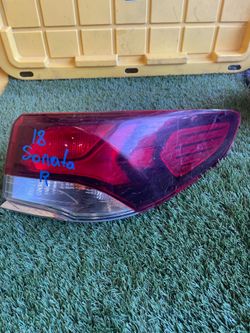 2018 Hyundai Sonata Passenger/Right Side Tail Light