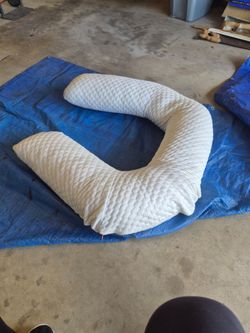 Body pillow