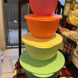 Tupperware New Edition