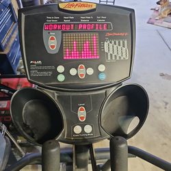 Life Fitness X5i Elliptical Machine Cross Trainer