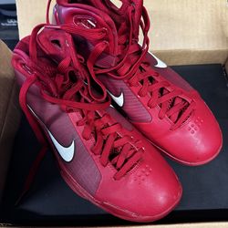 Nike hyperdunks 08’