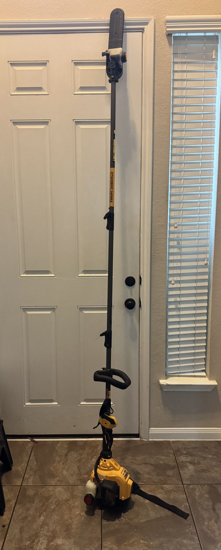 DEWALT Pole Saw