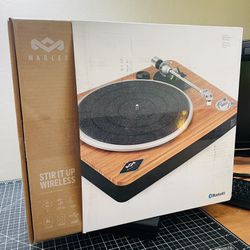 House of Marley Stir It Up Wireless Turntable: Vinyl Record Player with Wireless Bluetooth Connectivity, 2 Speed Belt, Built-in Pre-Amp, and Sustainab