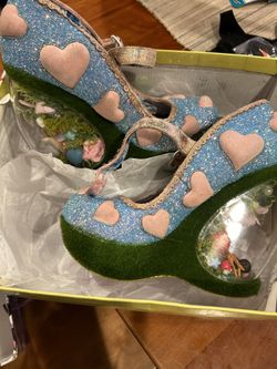 Irregular Shoes! “Garden” Size 8 New