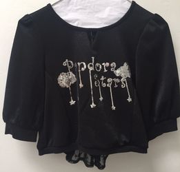 Pandora stars lace crop top