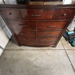 Elegant Dark Wood Dresser in Great condition
